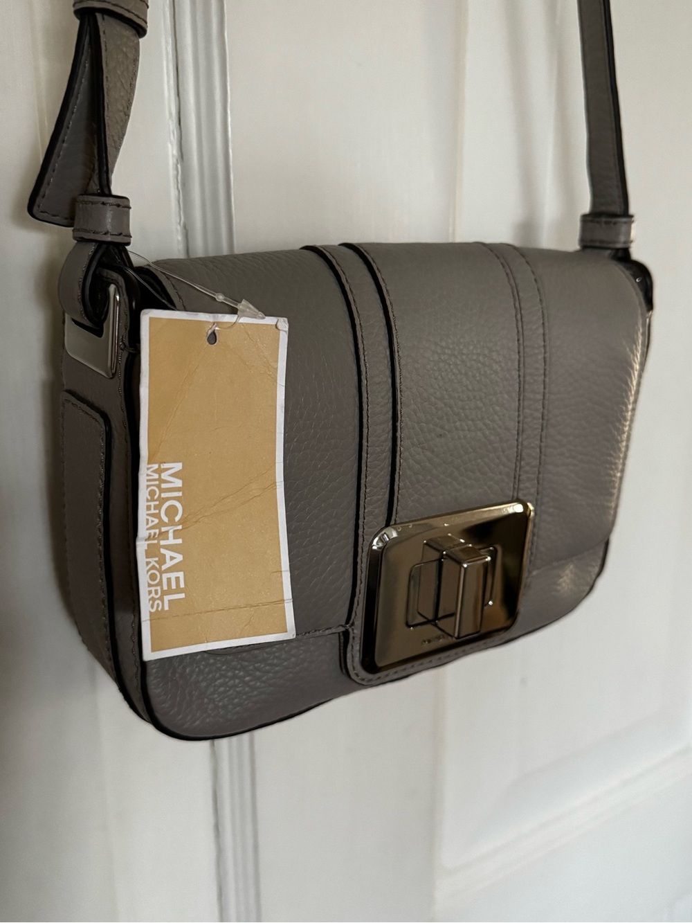 Michael Kors Lila small messenger bag